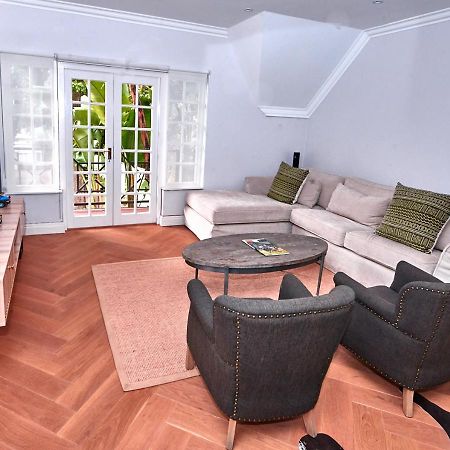 Sandton Country Manor ヨハネスブルグ エクステリア 写真