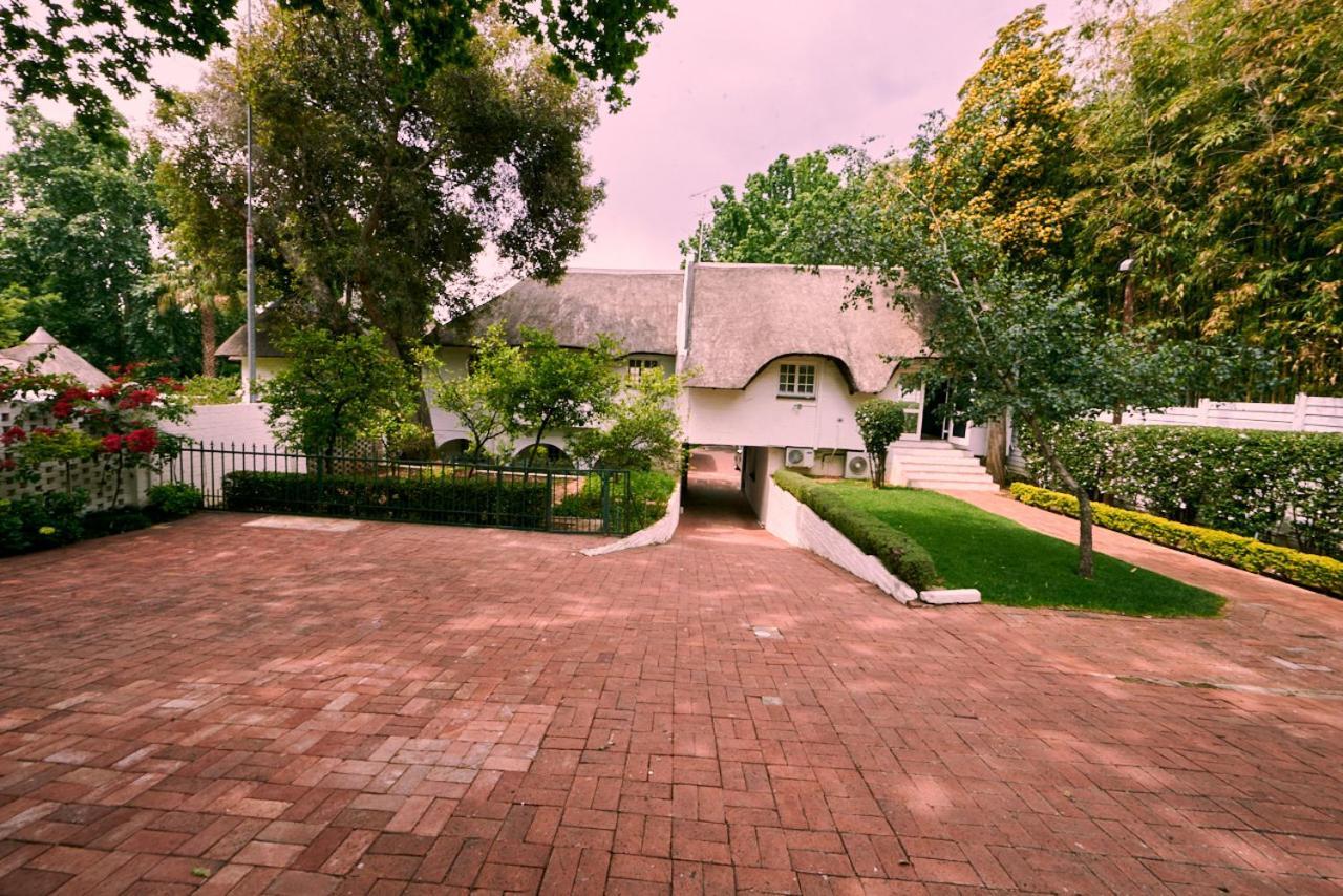 Sandton Country Manor ヨハネスブルグ エクステリア 写真