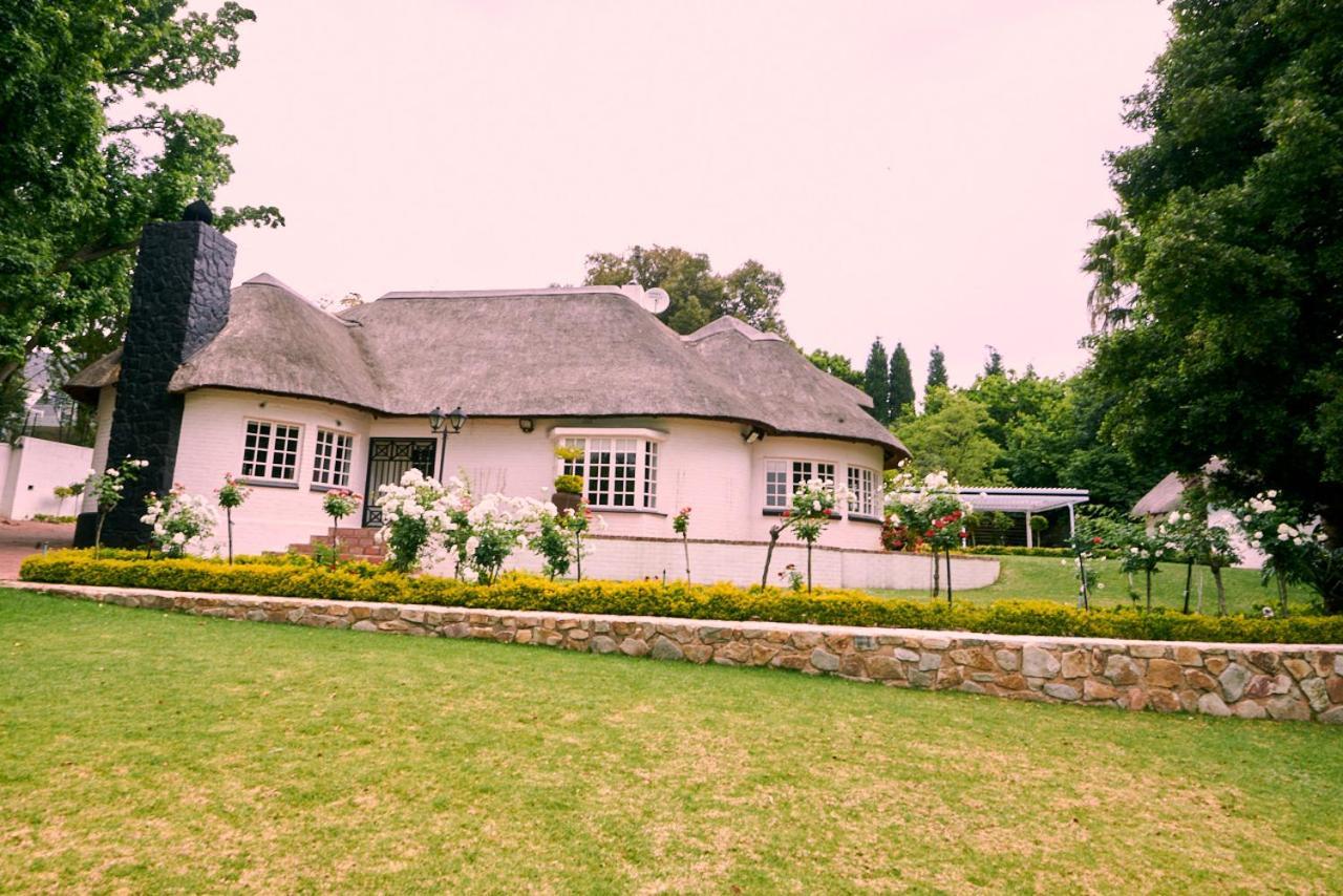 Sandton Country Manor ヨハネスブルグ エクステリア 写真